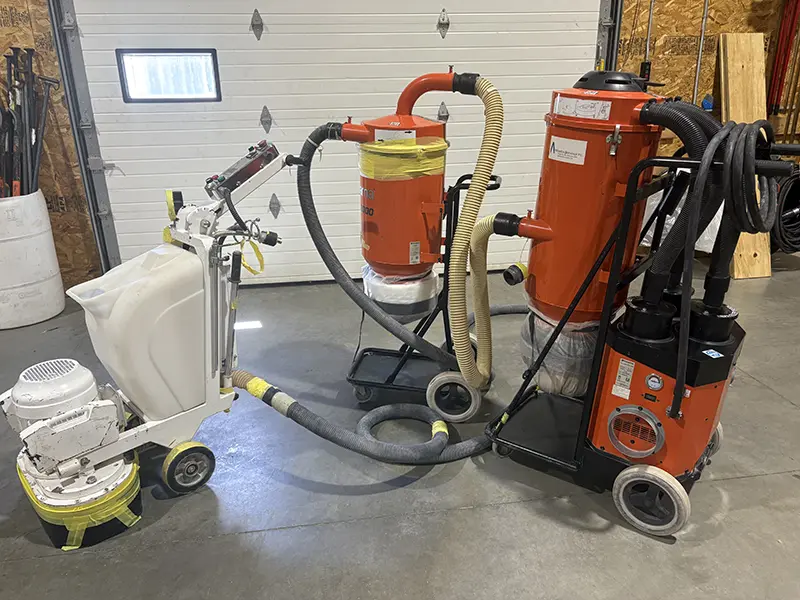 Concrete grinding machine